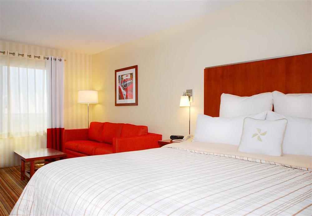 Four Points By Sheraton, Ontario-Rancho Cucamonga Hotel Room photo